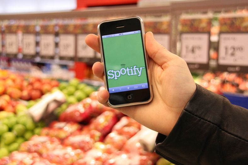 Brød, melk og Spotify