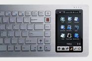 Tastatur med innebygd datamaskin