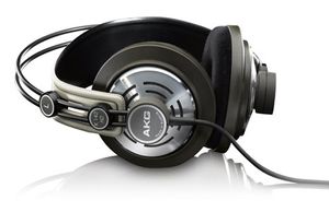 AKG K 142 HD