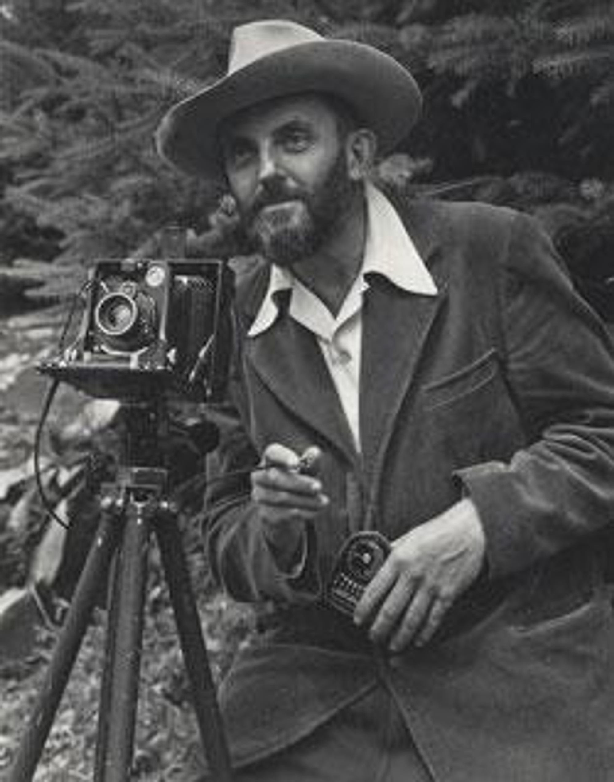 Ansel Easton Adams med sitt kamera.