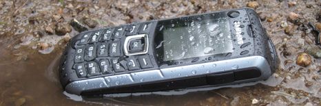 Solid telefon med laaang batteritid