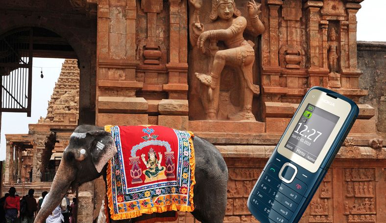 Nokias markedsandel i India halvert