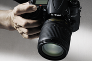 Les Nikon D7000