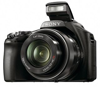 Klikk for å vise bilde i full størrelse Sony Cyber-shot DSC-HX100v