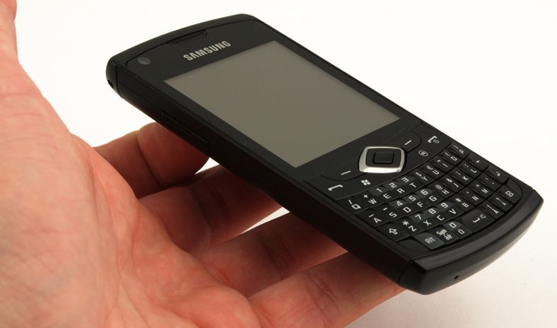Samsung Omnia Pro 4 er veiet og funnet for lett.