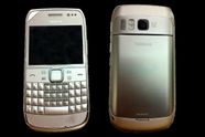 Har Nokia E6-00 trykkskjerm?