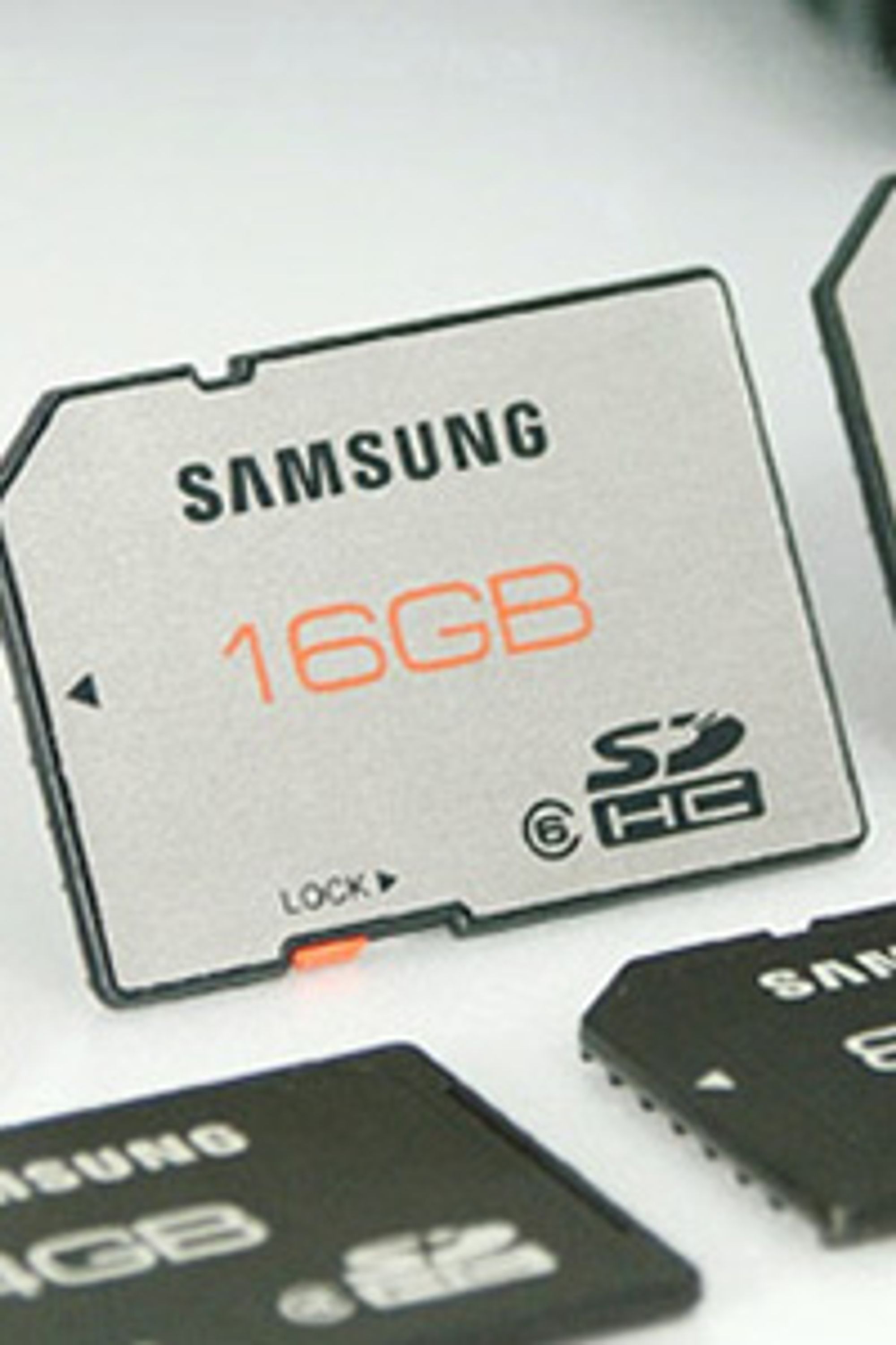 Samsung lanserer SD-kort som skal tåle 24 timer i vann.