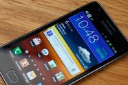 Galaxy S II kan ha gulnet skjerm