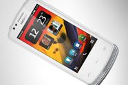 Bilder av Nokia 700 lekket