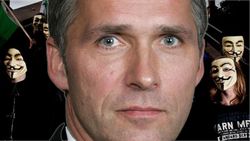 HACKET STOLTENBERG: En av hackerne som angrep regjeringens nettside er sønn av en it-leverandør til regjeringen. Faren støtter sønnens handlinger.