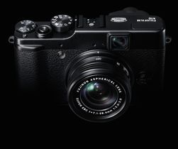 X100s lillebror, X10 er nok et retrokamera fra Fujifilm. Det blir spennende å se om et systemkamera i X-serien vil følge denne stilen.