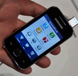 Galaxy Y er en av de få nye Samsung-telefonene som leveres uten kontorpakke i fullversjon. Du kan likevel åpne dokumenter på den.