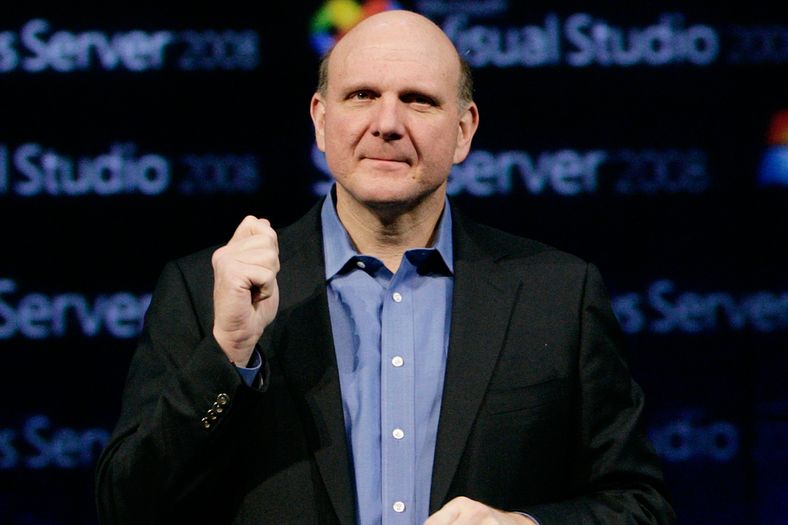 Helt sjef: Steve Ballmer har drøye 90 000 ansatte, og de skal ha visstnok ha det bra...