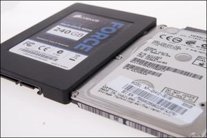7 mm harddisk og 9,3 mm SSD – det er stor høydeforskjell.