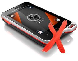 Også Sony Ericssons Xperia Active falt fra i støttesten.