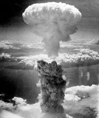 «FAT MAN»: Dette bildet er tatt av mannskapet om bord B-29 Superfortress-flyet som slapp atombomben over Nagasaki 9. august 1945.