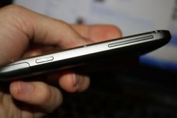 Den dedikerte kameratasten er noe vi savner på mange telefoner.