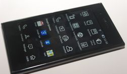 Googles egne ikoner er noe mer fargerike enn de andre appene på telefonen.