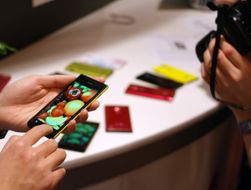 Dagens nye modeller fra Huawei ble presentert på hotellet Venetian i Las Vegas. Det var stor interesse rundt de utstilte modellene.