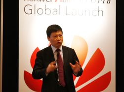 Huaweis europasjef Richard Yu forteller om Ascend P1 og P1S.