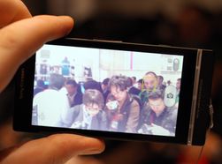 Xperia S har som de fleste tidligere Xperia-modeller ansiktsgjenkjenning i kamera-appen. Denne funksjonen er i ferd med å bli standard for Android-telefoner når Android 4.0 blir tilgjengelig i flere modeller.