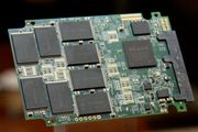 Les Her er verdens første TLC SSD