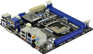 Klikk for å vise bilde i full størrelse ASRock Z68M-ITX/HT