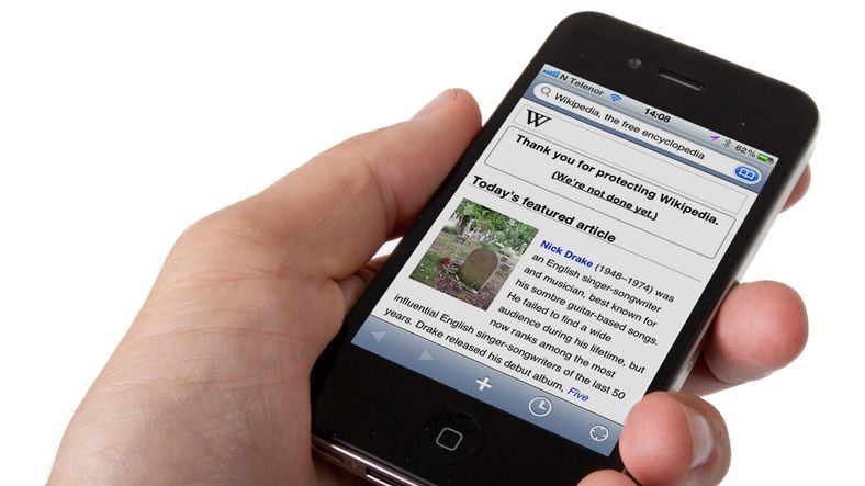 Wikipedia-appen på iPhone har ikke like mange muligheter som Android-versjonen. Du kan for eksempel ikke veksle språk. (Foto: Kurt Lekanger)
