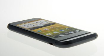 Test: HTC One V