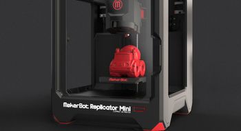 MakerBots smålekre 3D-skriver er klar