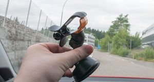 Klo + sugekopp = bilholder