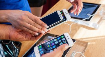 Disse mobilene kommer i butikkene i oktober
