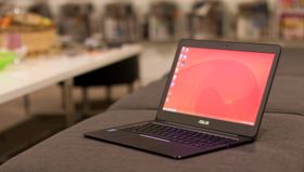 Nesten denne: Asus Zenbook UX305FA-FB003H.