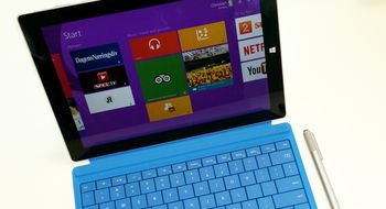 Microsoft reddet seg i havn på Surface-salget og skytjenester