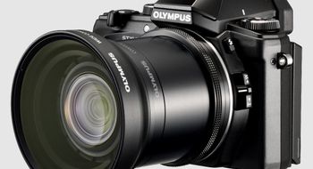 Superzoom og allværskamera fra Olympus
