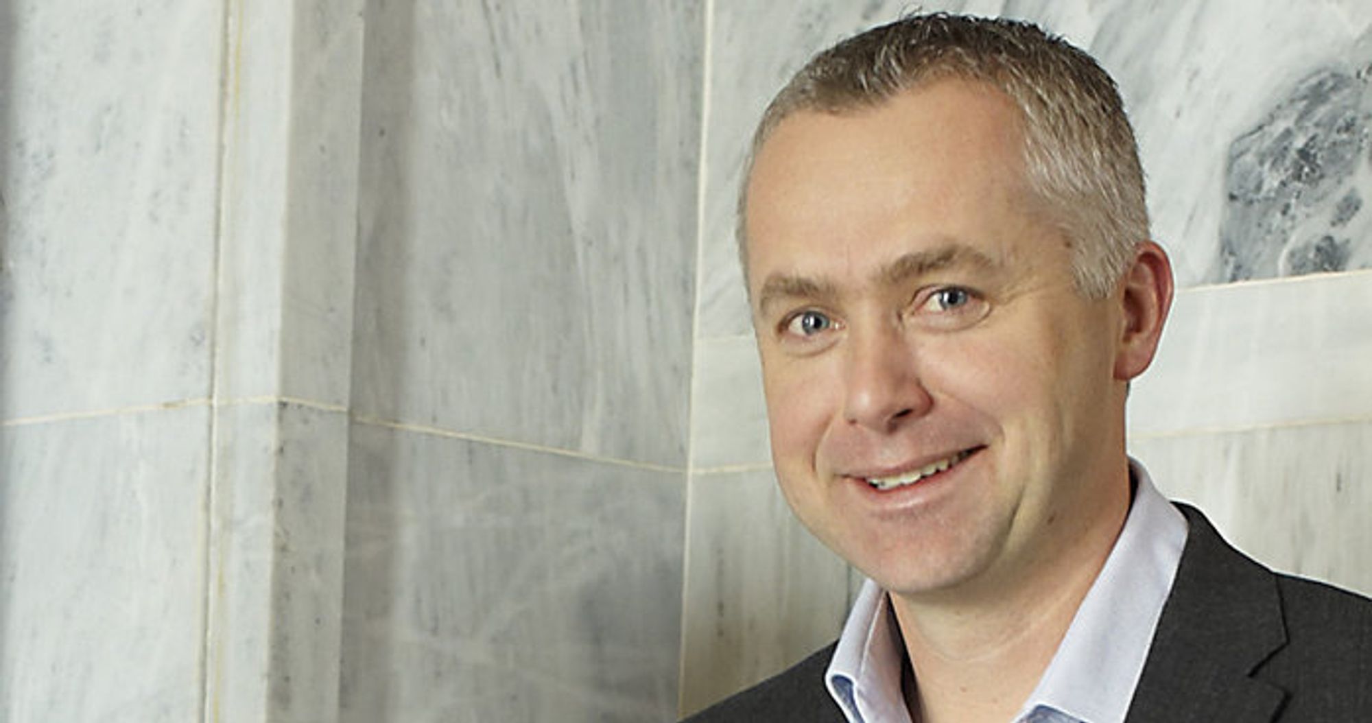 Administrerende direktør Jarl Øverby i Netnordic sier han er svært fornøyd med sin nye eier.