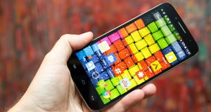 Test: Kina-mobilen UMI eMax selges ferdig «rootet»