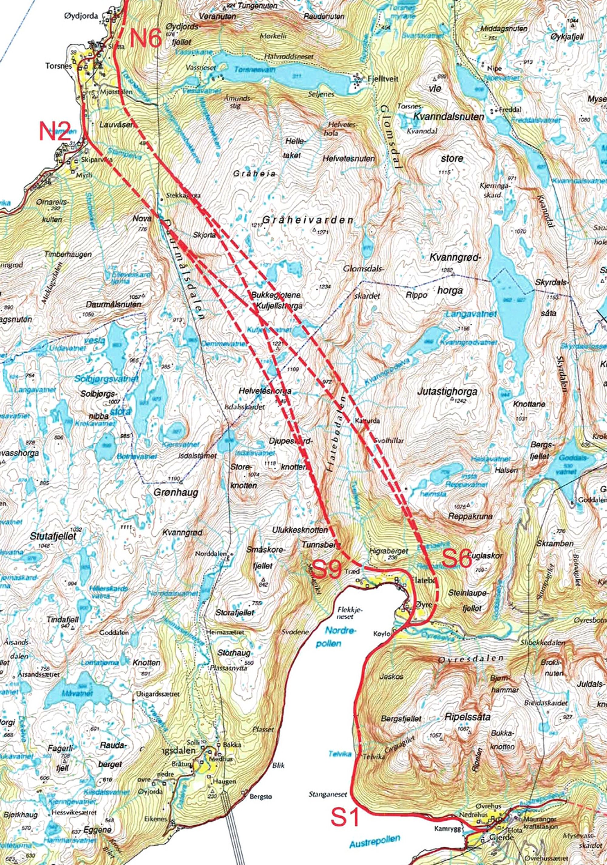 Kartet viser flere aktuelle alternativer for Jondalstunnelen. Det som ble valgt, går mellom S 6 og N 2. Tunnelen blir 9,8 km lang, Norges lengste fylkesvegtunnel.
