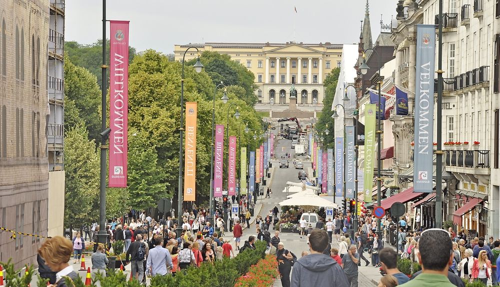 Transportformidlingen SA har gode muligheter til å få drifts- og vedlikeholdsansvar for kommunale gater og veger sentralt i Oslo i nesten fem år. Karl Johans gate er en av dem. (foto: Anders Haakonsen)