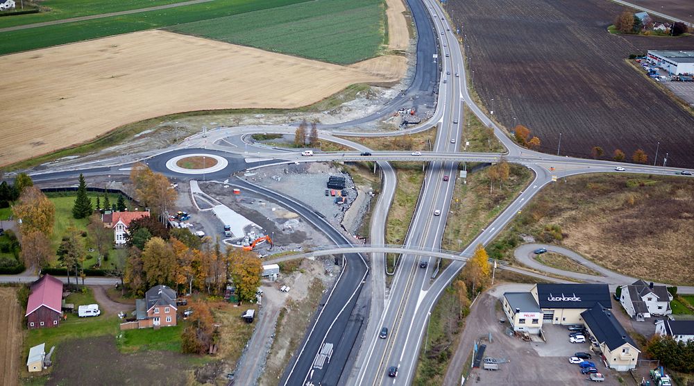 Her på Aulerød i Tønsberg kommune møter E18 fylkesvegene 525 og 300. Scanmatic ligger godt an til å få elektro- og SRO-jobben på den nye E18. (Foto: Jorun Sætre, Statens vegvesen)