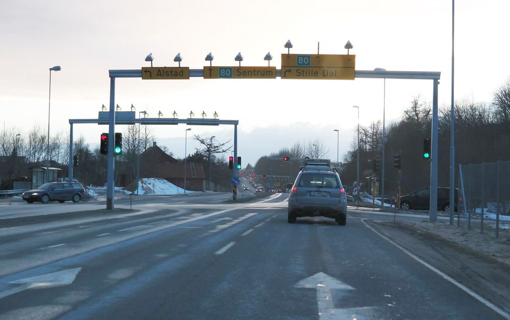 Rv 80 mellom Tverlandet og Bodø sentrum er i dags sterkt trafikk- og ulykkesbelastet. Foto: Jarle Skoglund