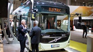 Siemens og Volvo: Ladehybrider er det billigste buss-alternativet for Oslo