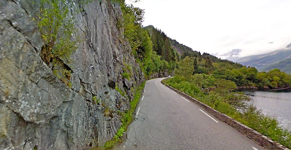 Her har mange kjørt med hjertet i halsen. Contexo har en god mulighet til å få jobben med å bedre forholdene. (Foto: Google)