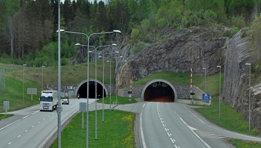 Hillestadtunnelen er en av de seks som står for tur for oppgradering. 21. januar er datoen å merke seg for dem som er interessert i jobben. (Foto: Anders Haakonsen)
