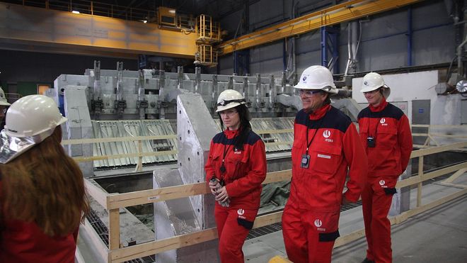 Bilindustrien skriker etter aluminium: Hydro klarer ikke å levere nok