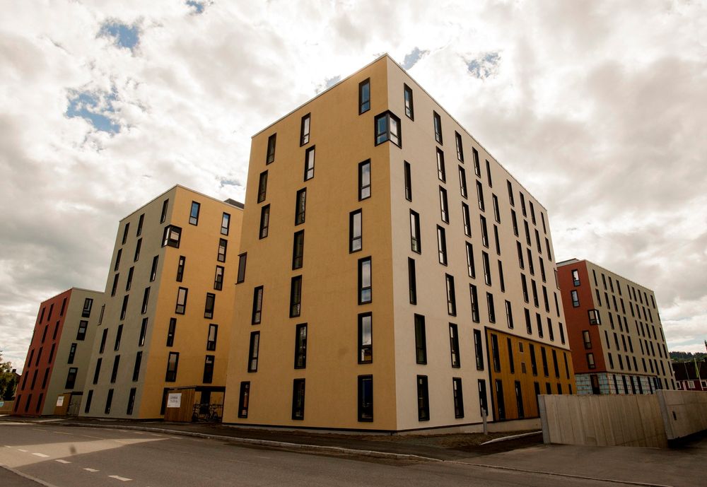 Lerkendal studentby i Trondheim er bygd som passivhus. Kronikkforfatteren fremtidens energiutfordringer i hovedsak vil handle om nedkjøling heller enn oppvarming av bygg. .