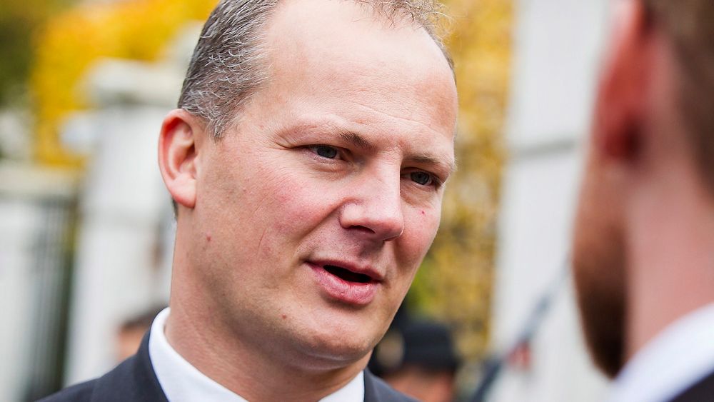 Solvik-Olsen vil styre mer veipenger mot byene - Tu.no