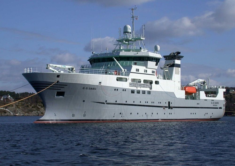 TIL AZORENE: Forskningsskipet G.O. Sars var året skip i 2003. Nå skal det ut på århundrets dypvannsfiske. FOTO:IMR