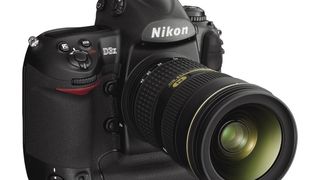 24,5 megapiksler fra Nikon