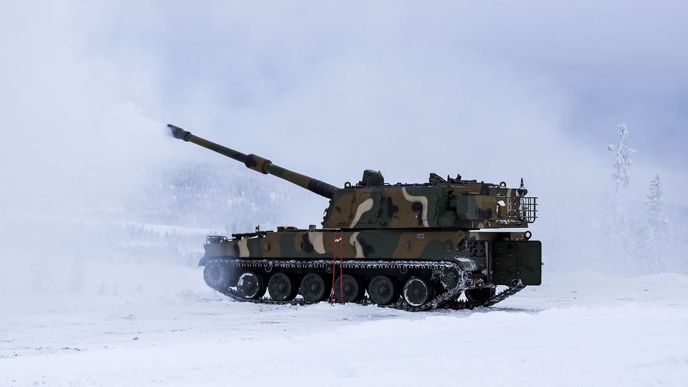 Norwegian Army replacing the M109 with the K9 Thunder SPG. | Army ...